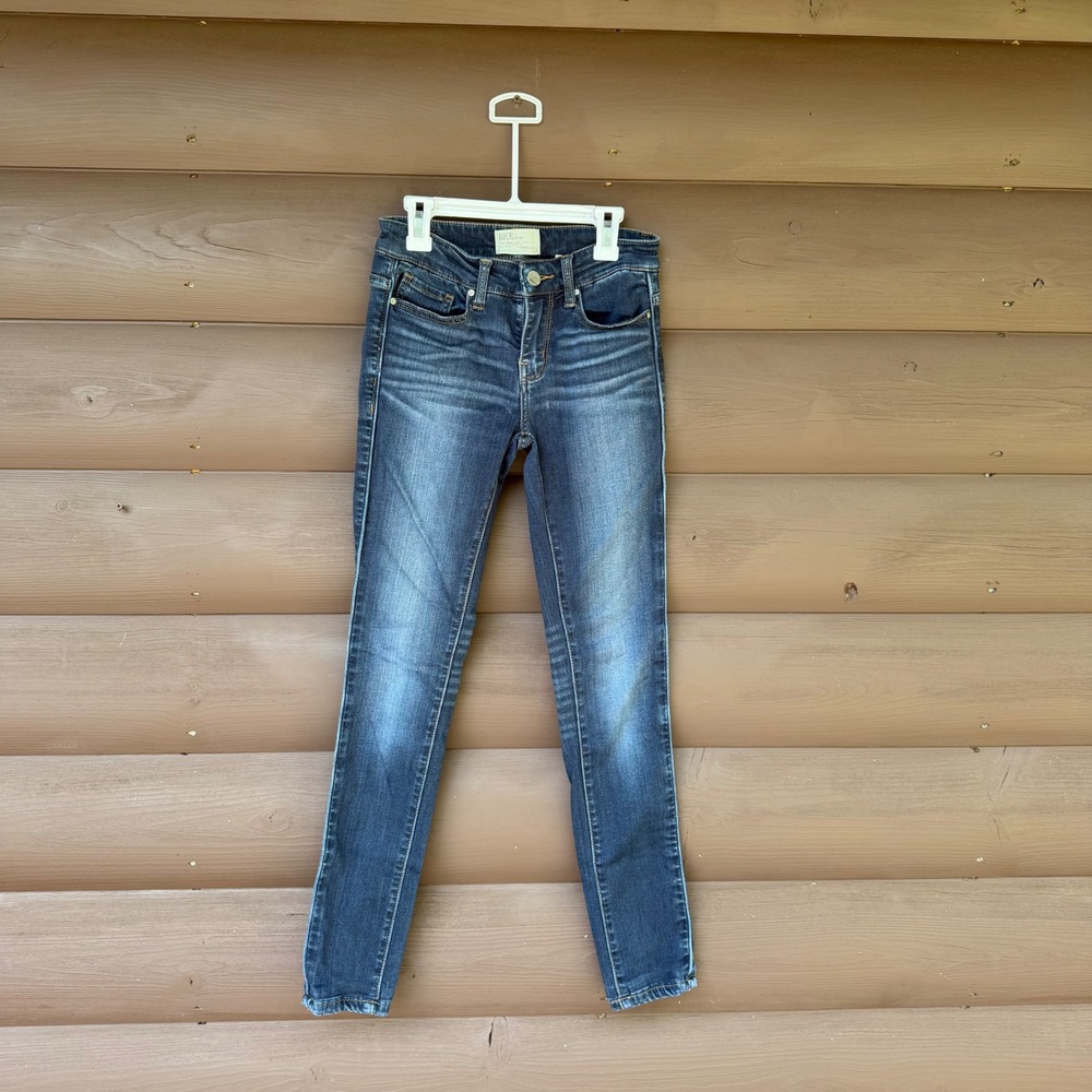 BKE Stella Skinny Jeans Womens 24R Dark Wash Blue Denim Stretch Low Rise